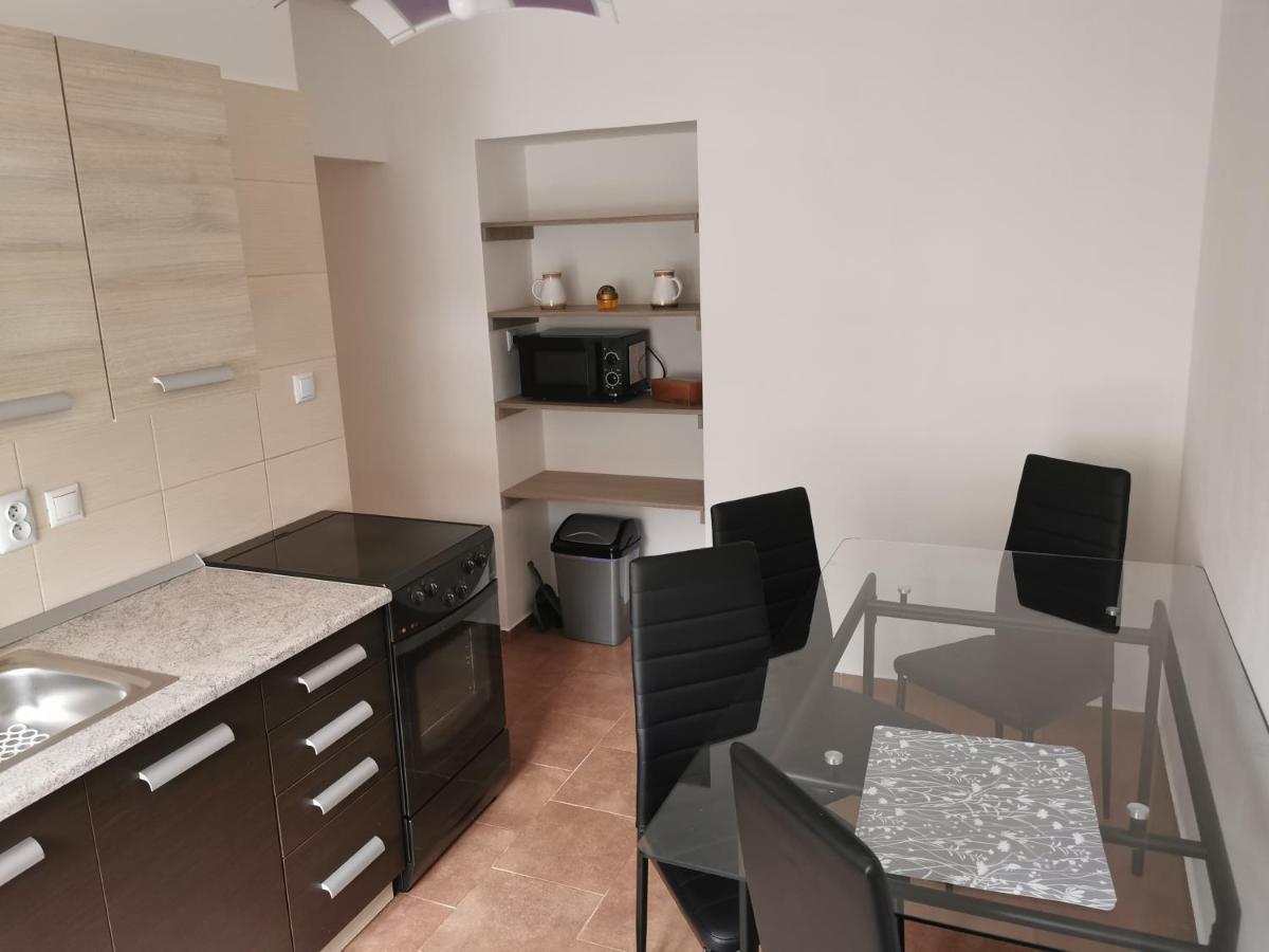 Old Town Home Liptovský Mikuláš المظهر الخارجي الصورة