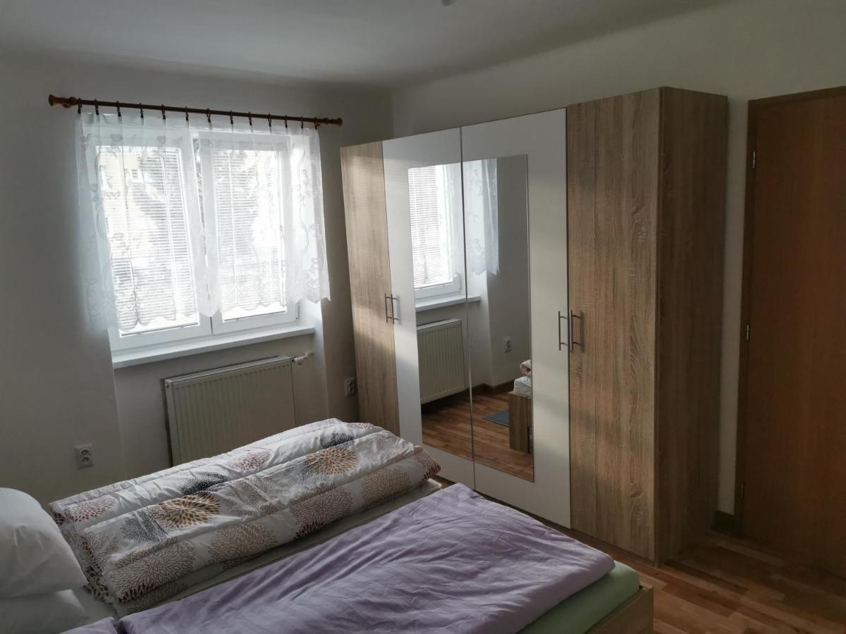 Old Town Home Liptovský Mikuláš المظهر الخارجي الصورة